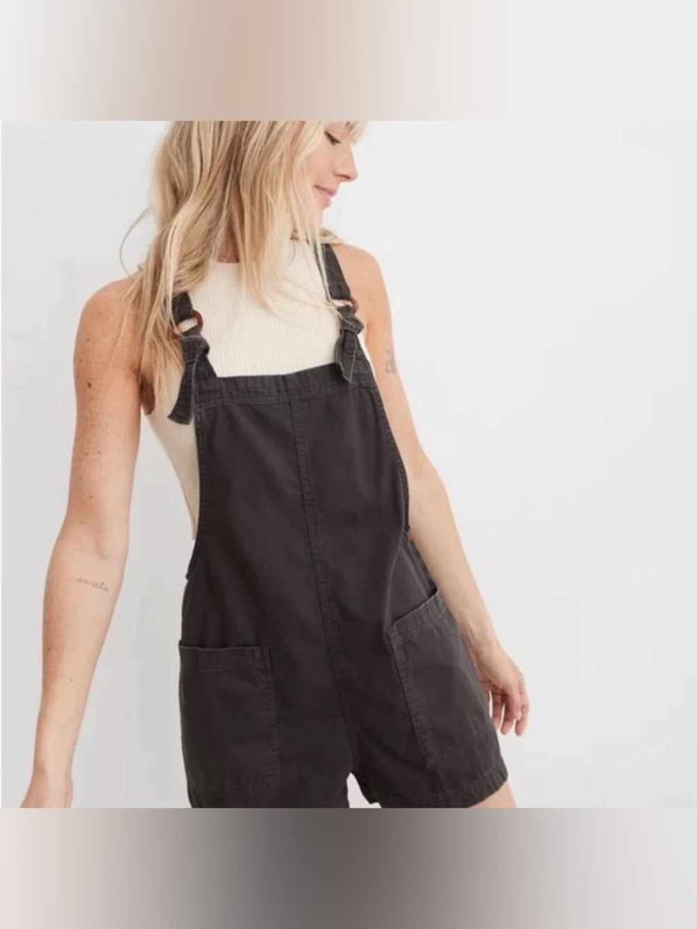 Arie Black Shortalls Romper Size XL Casual Adjustable Strap EUC